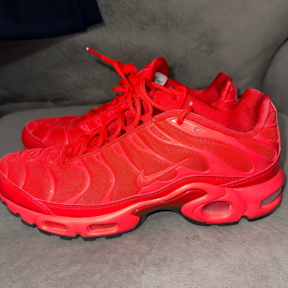 Nike Air Max Plus, University Red